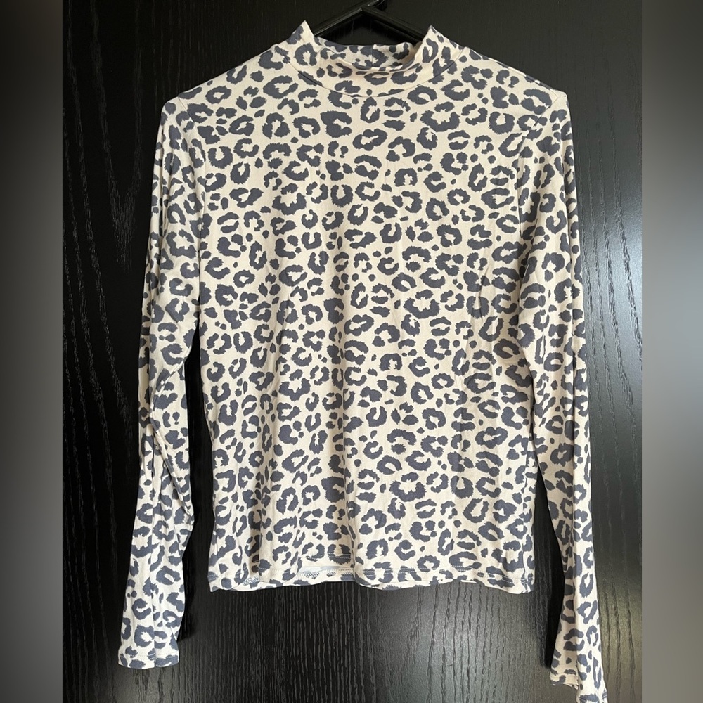 Gaze Leopard Shirt